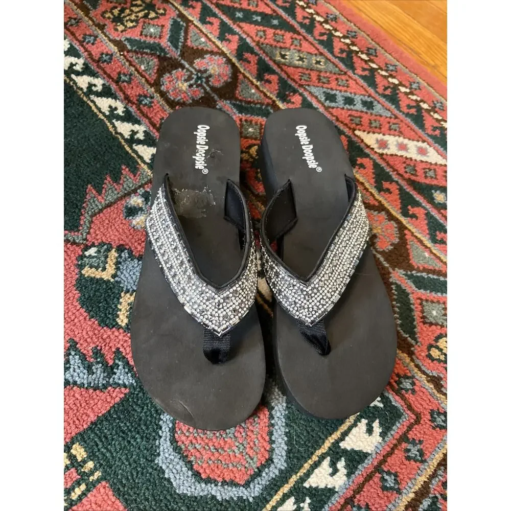 Womens Size 9 Chunky Y2K Inspired Platform Flip Flop Sandals Black Rhinestones